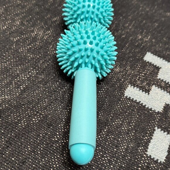Physique57 Massage Roller, Turquoise - Picture 11 of 11